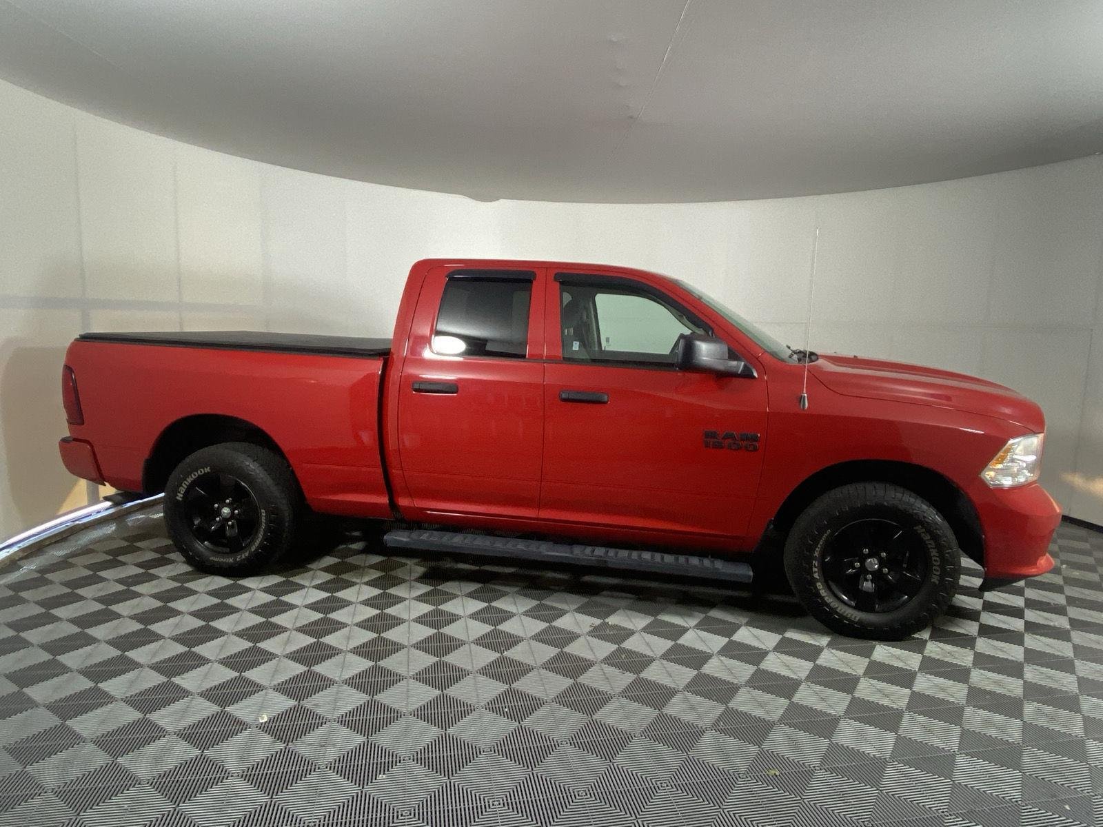 Used 2018 Flame Red Clearcoat Ram Express image 2
