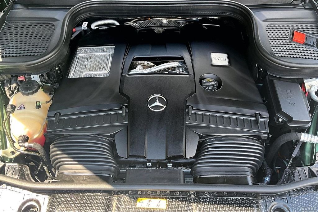 Certified Used 2026 Green Mercedes-Benz GLS 580 image 34