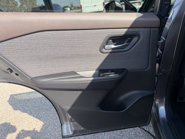 Certified Used 2023 Gun Metallic Nissan SV image 24