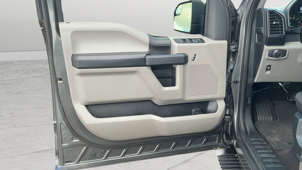 Used 2020 Gray Ford XL image 18