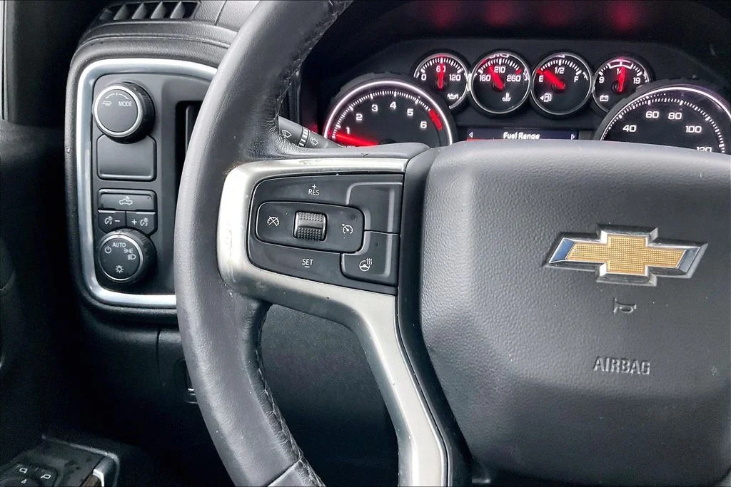 Used 2021 Red Chevrolet LT image 10