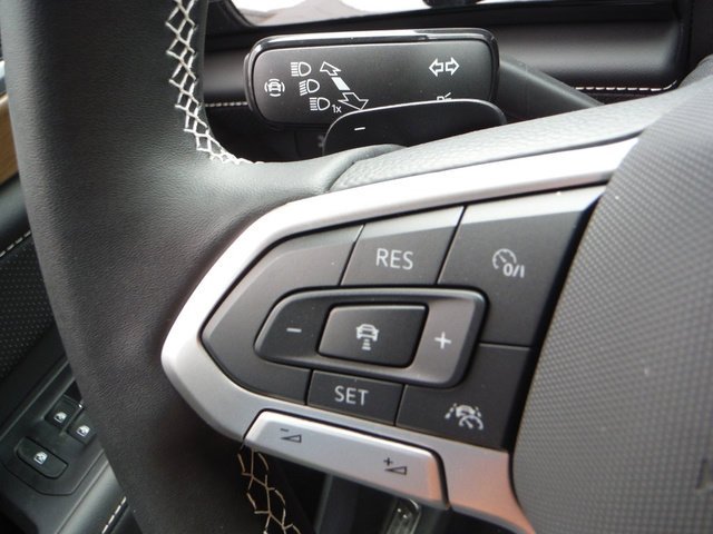 2026 Volkswagen Atlas SE w/Tech - Photo 33