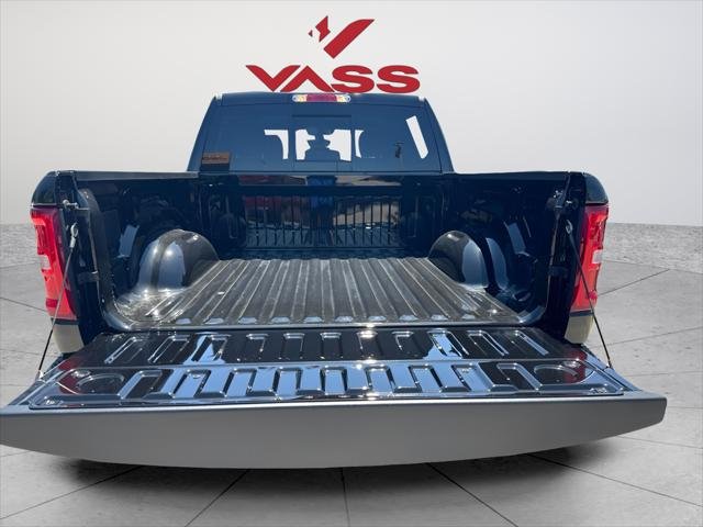 New 2026 Diamond Black Crystal Pearl-Coat Exterior Paint RAM LARAMIE image 5