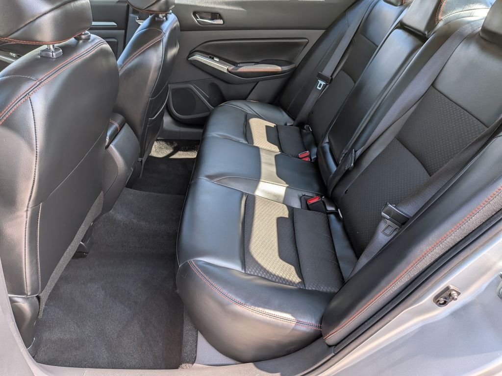 Used 2024 Silver Nissan 2.5 SR image 27