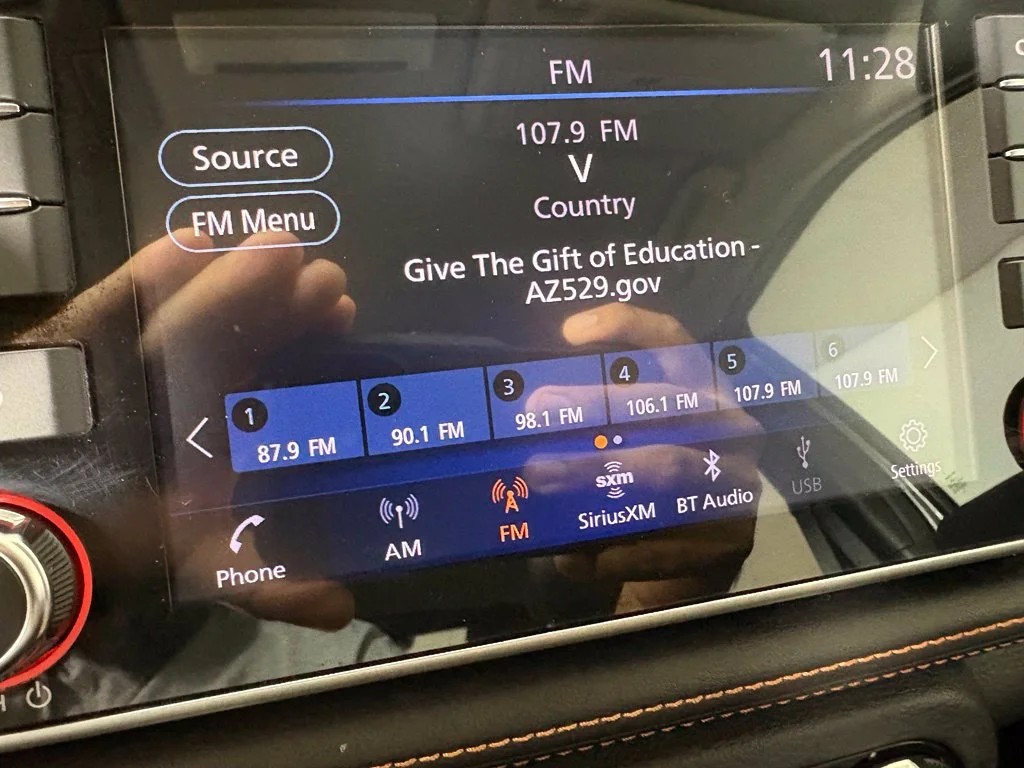 Used 2020 Gray Nissan SR image 32