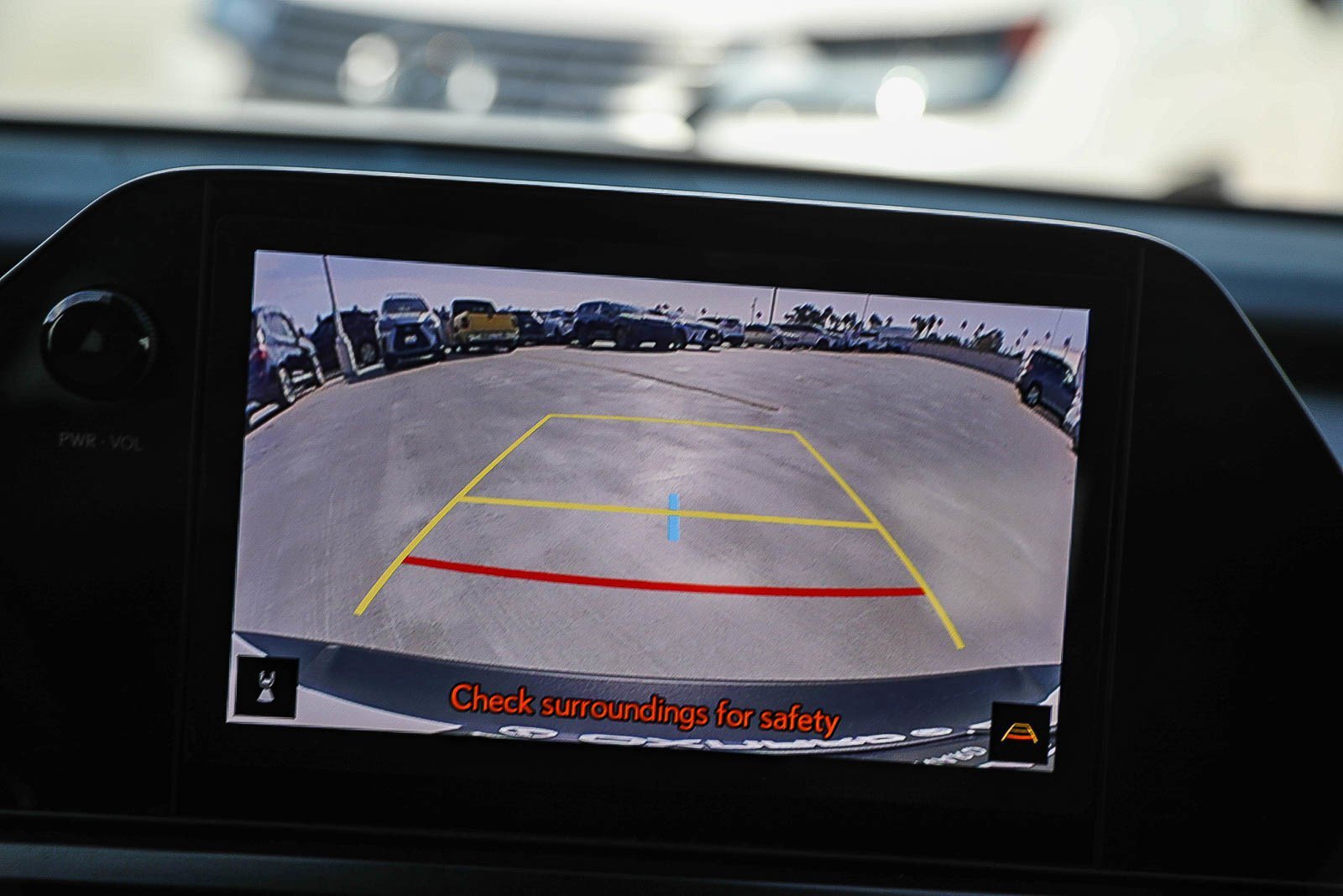 Used 2024 White Pearl Lexus 250h image 22