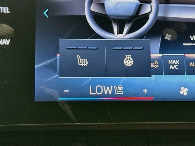 New 2026 Silver Metallic BMW xDrive28i image 20