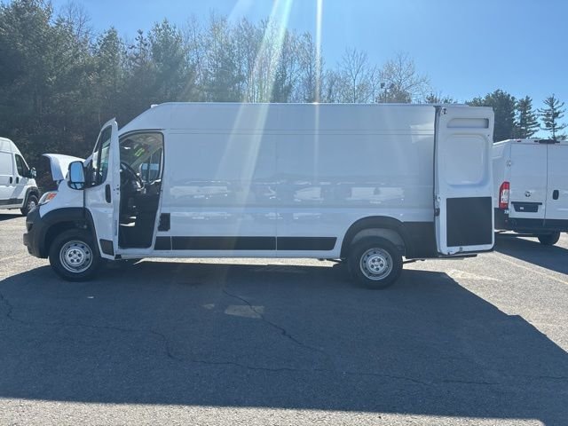 Used 2023 White Ram High Roof image 14