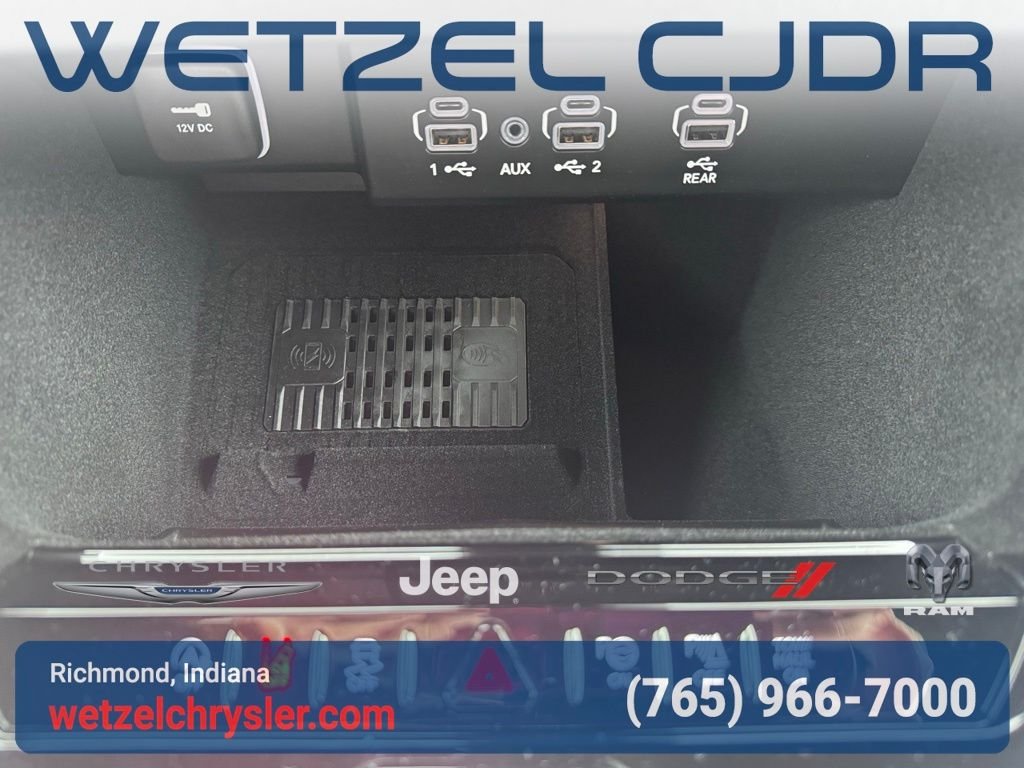 New 2026 Velvet Red Pearl-Coat Exterior Paint Jeep Limited Altitude image 22