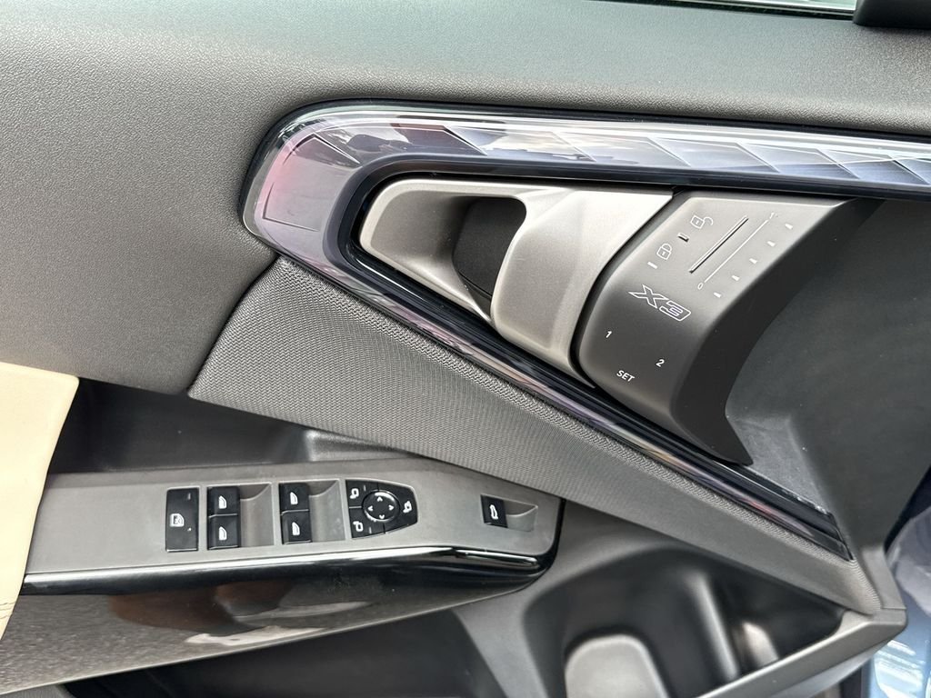 New 2026 Blue Metallic BMW 30 xDrive image 13