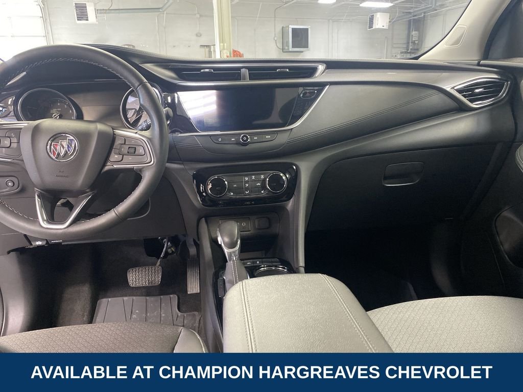 Used 2023 Summit White Buick Preferred image 27