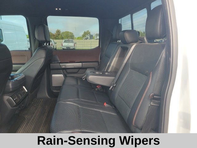 Used 2022 White Metallic Ford Lariat image 24