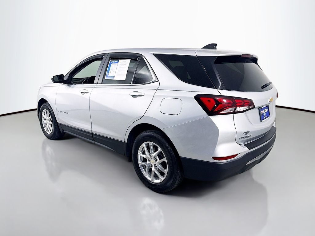 Used 2022 Silver Ice Metallic Chevrolet LT image 10