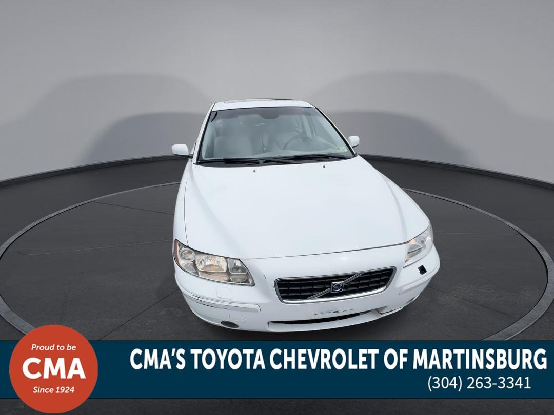 Used 2006 WHITE VOLVO PREMR image 3