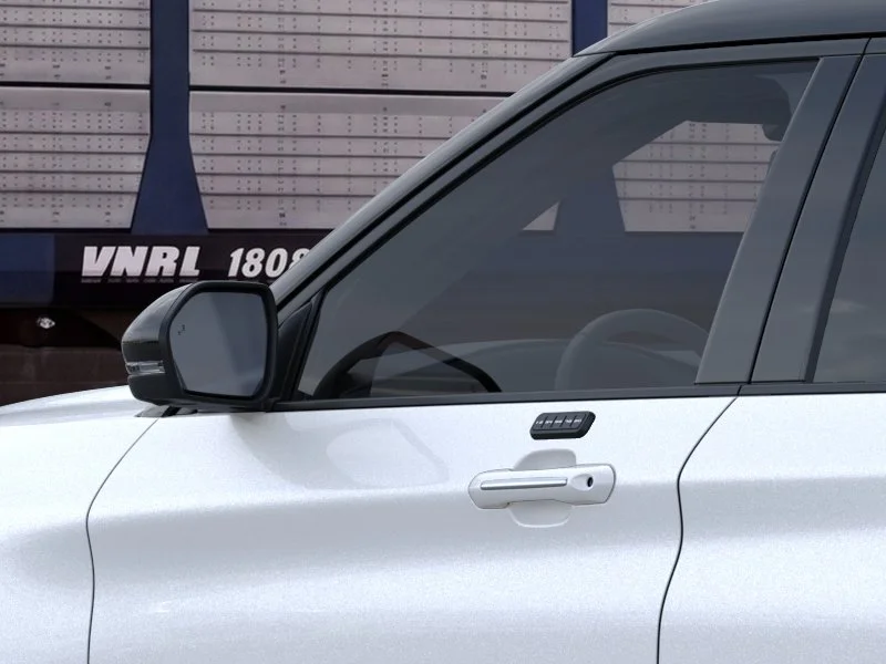 New 2026 Star White Metallic Tri-Coat Ford Platinum™ image 20