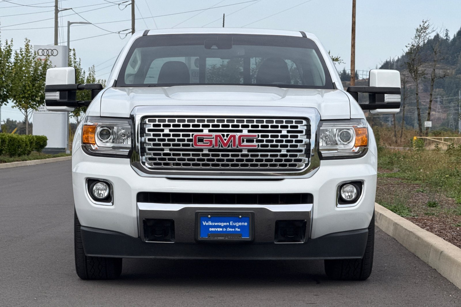 Used 2018 White GMC Denali image 8