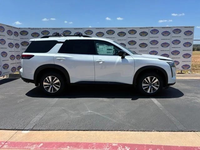 New 2026 Nissan Pathfinder SL