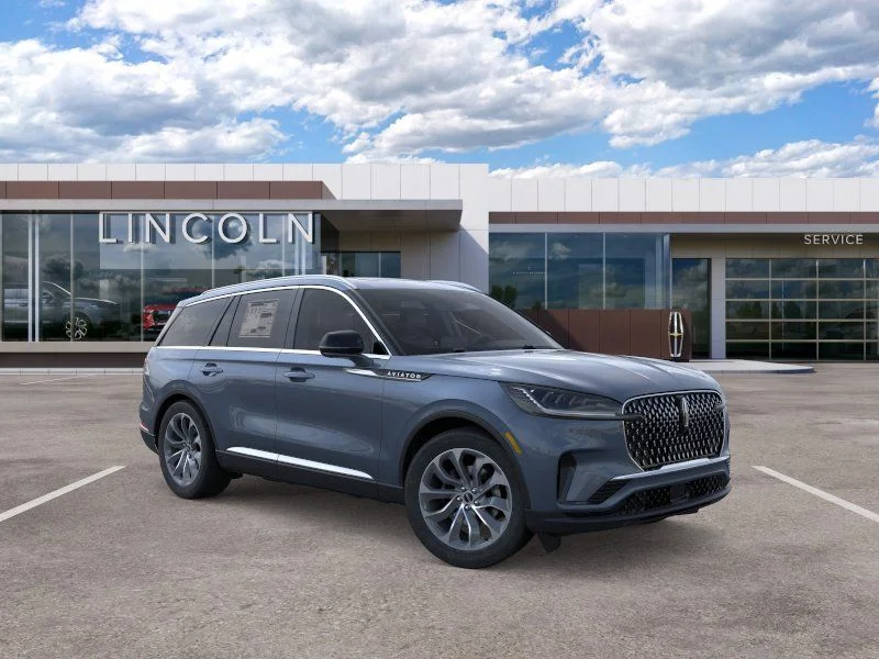 New 2026 Whisper Blue Metallic Clearcoat Lincoln Premiere® image 7
