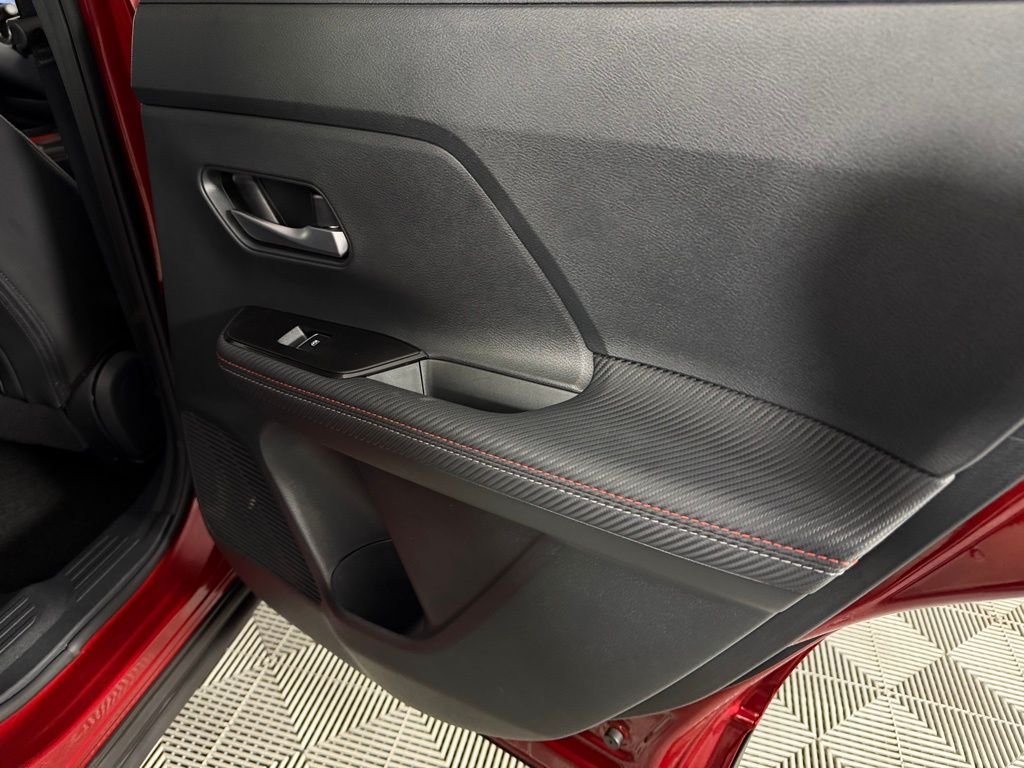 Used 2025 Red Nissan SR image 27