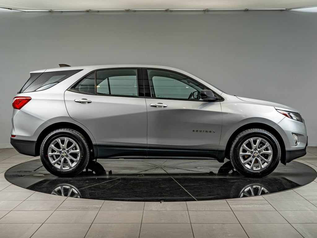 Used 2019 Silver Ice Metallic Chevrolet LS image 4