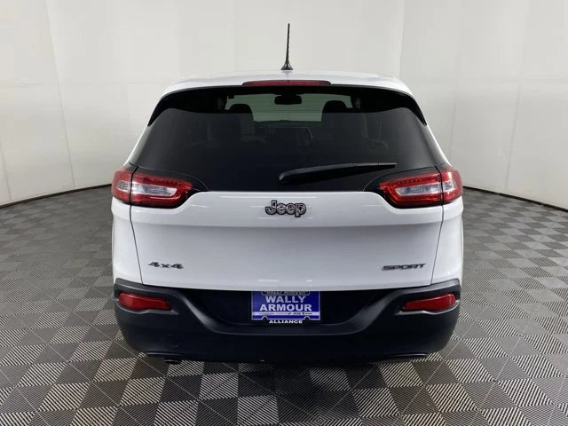 Used 2017 White Jeep Sport image 7