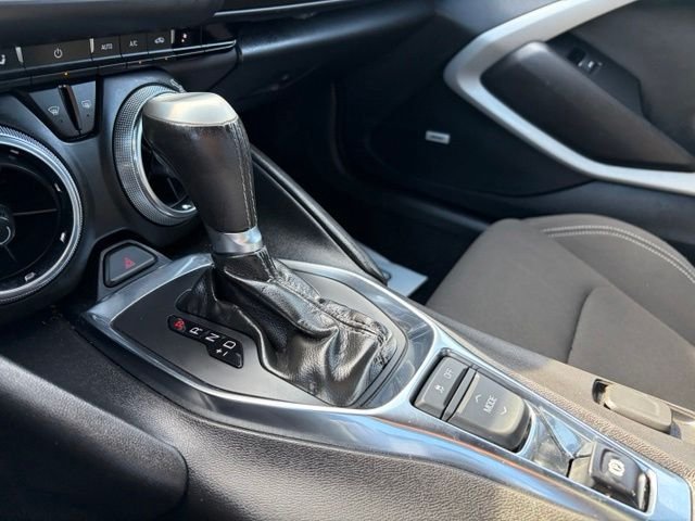 Used 2021 Red Chevrolet 1LT image 22
