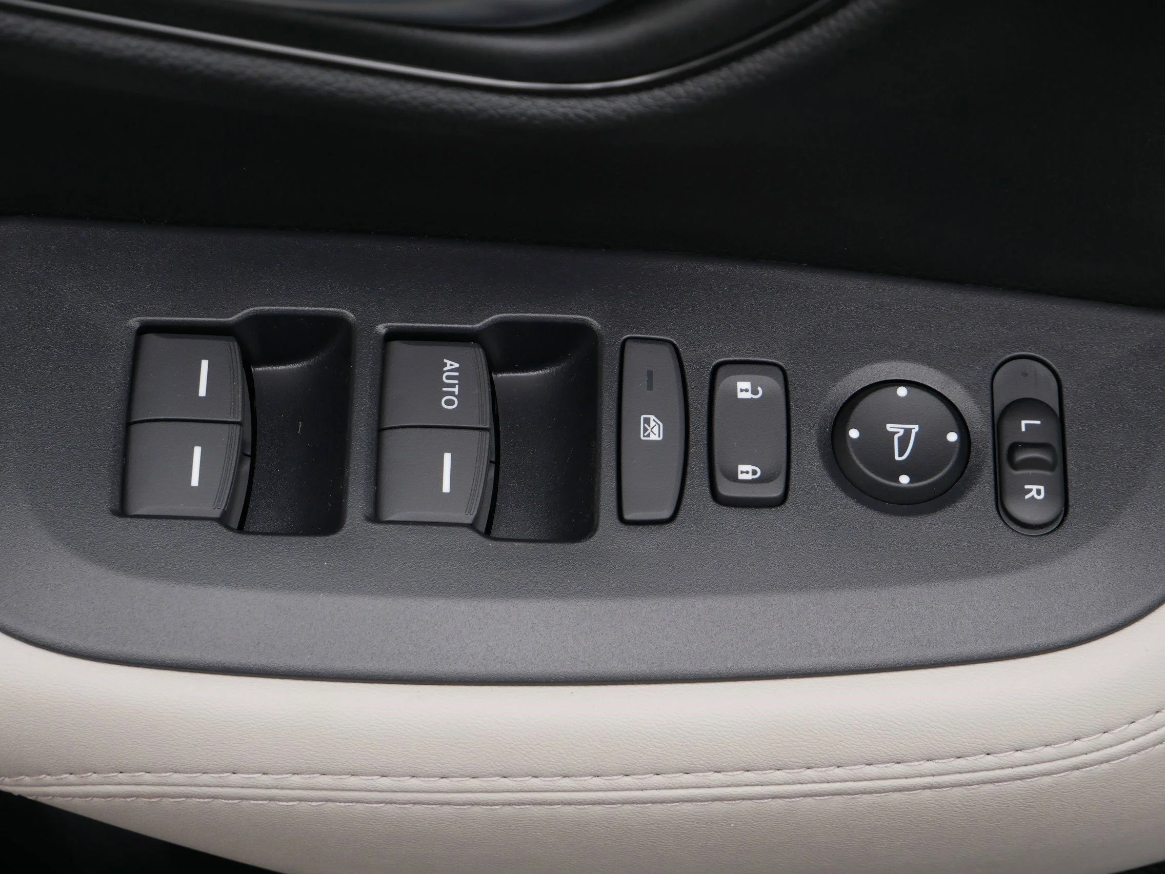 New 2027 Nordic Forest Pearl Honda LX image 15