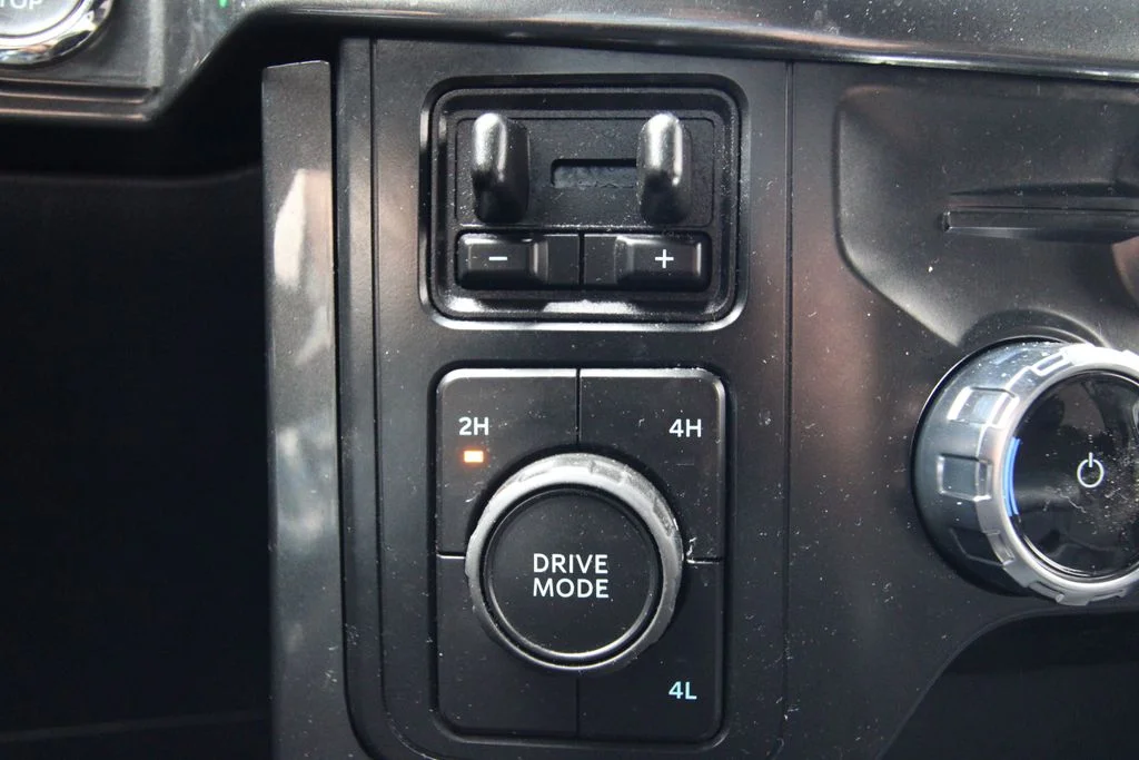 Used 2022  Ford XLT image 26