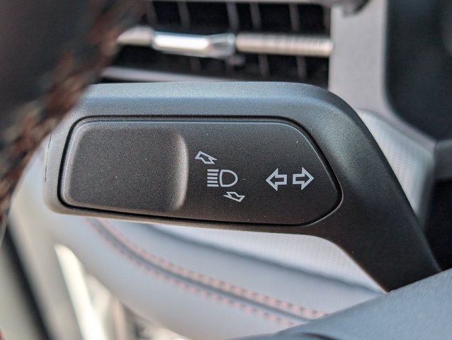 New 2026 Space White Metallic Ford Active image 27