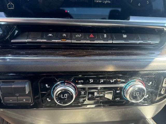 Used 2023 Red GMC Elevation image 17