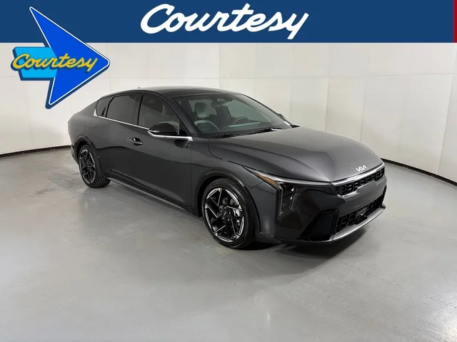 2026 Kia K4 GT-Line