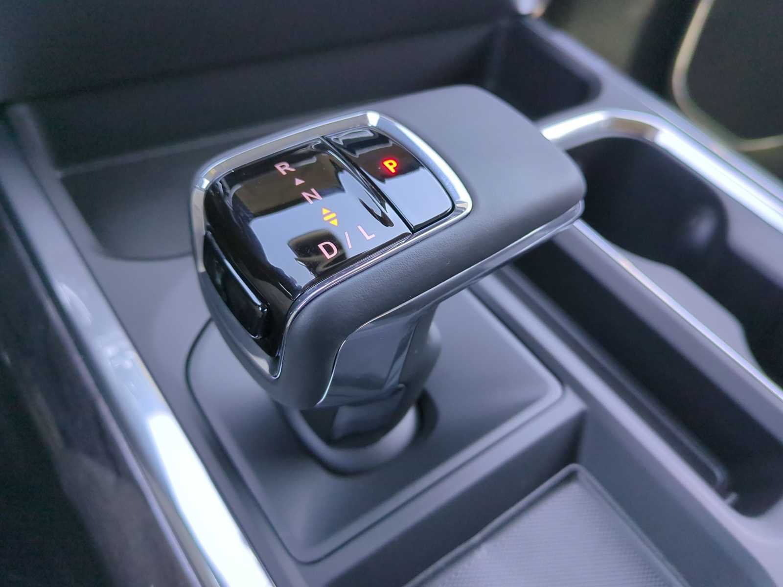 2026 Chevrolet Silverado 1500 LTZ - Photo 22