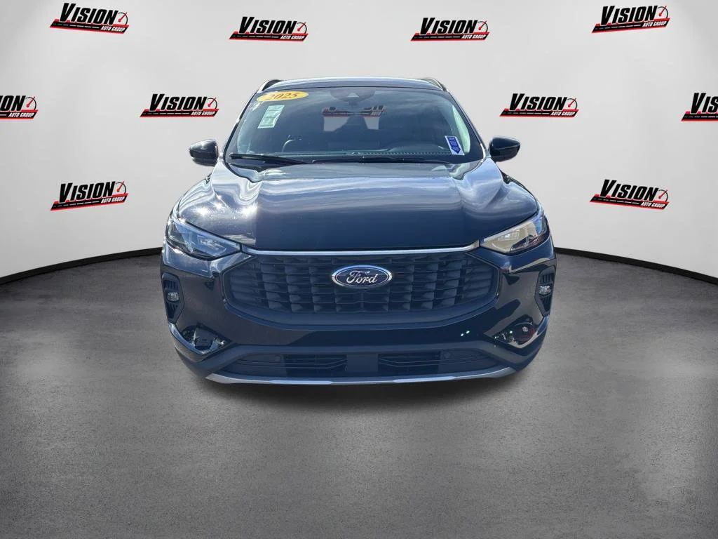 Used 2025 Black Ford Platinum image 8