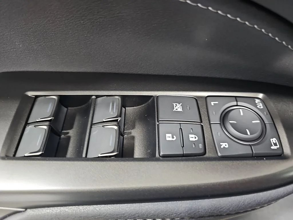 New 2026 Ultra White Lexus PREMIUM image 27