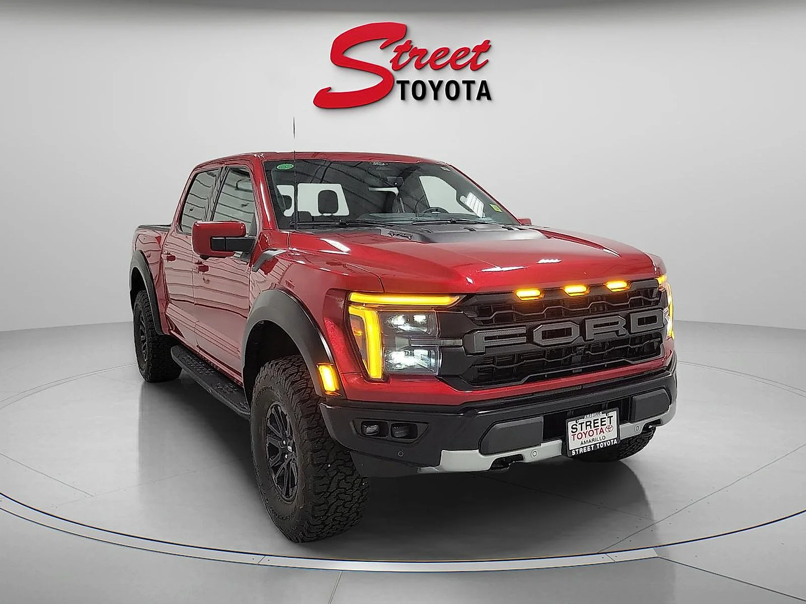 Used 2025 Red Ford Raptor image 5