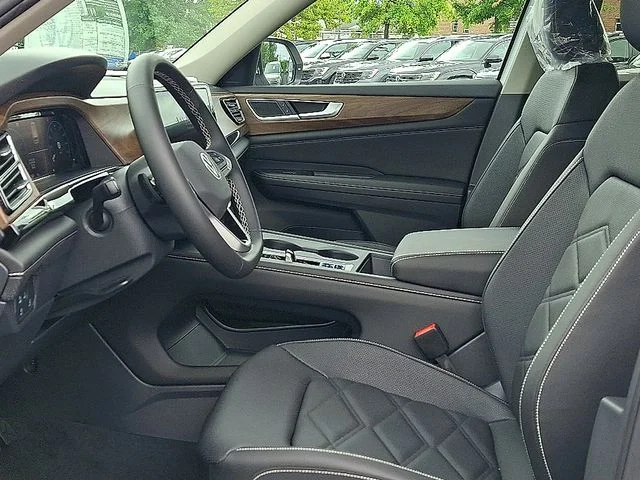 New 2026 Black Volkswagen SE image 9