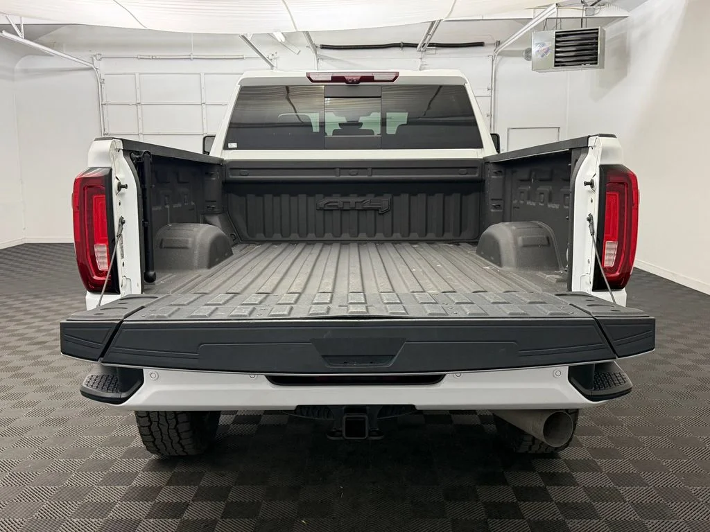 Used 2023 Summit White GMC AT4 image 21