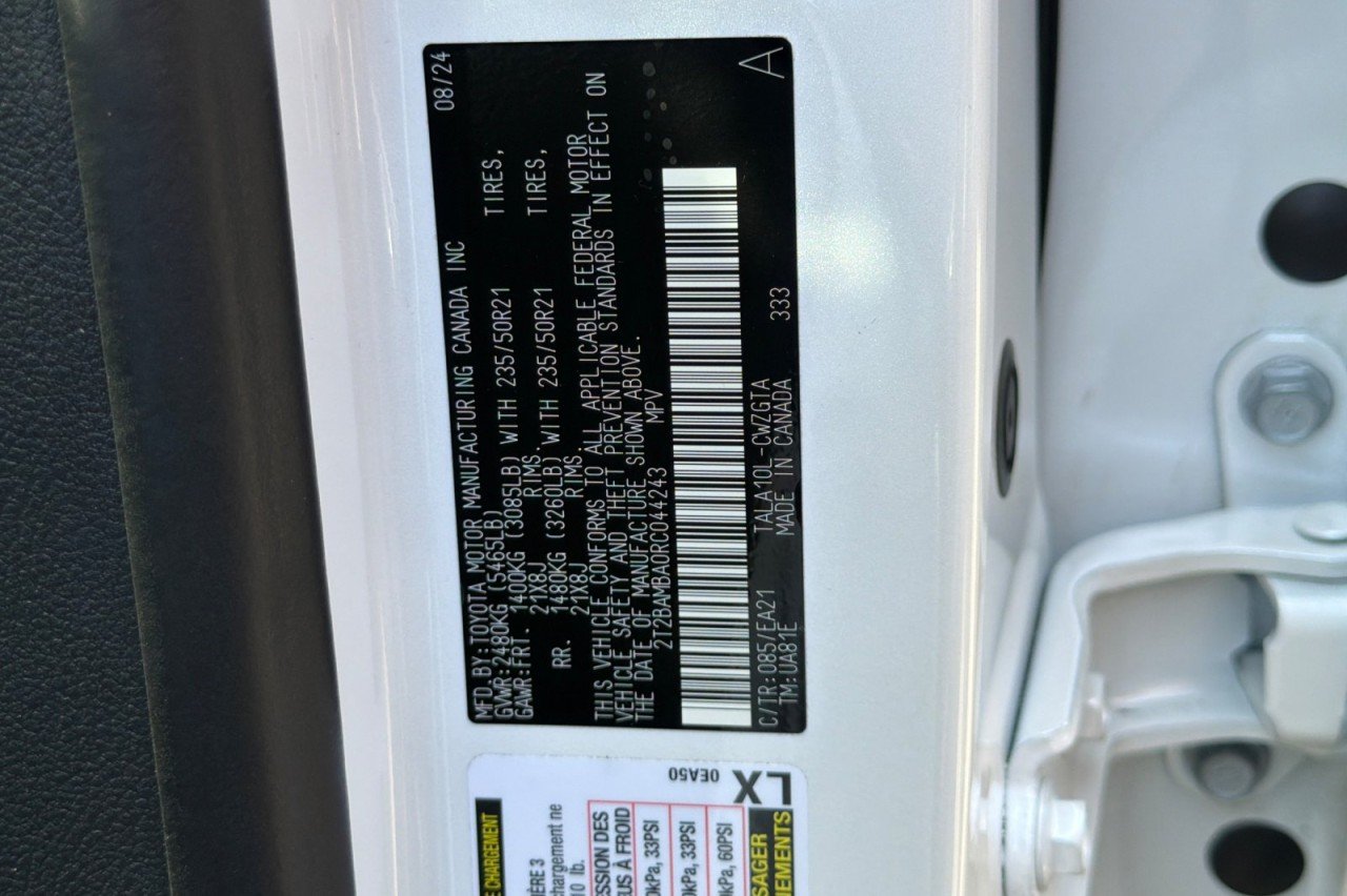 Used 2024  Lexus RX 350 image 28