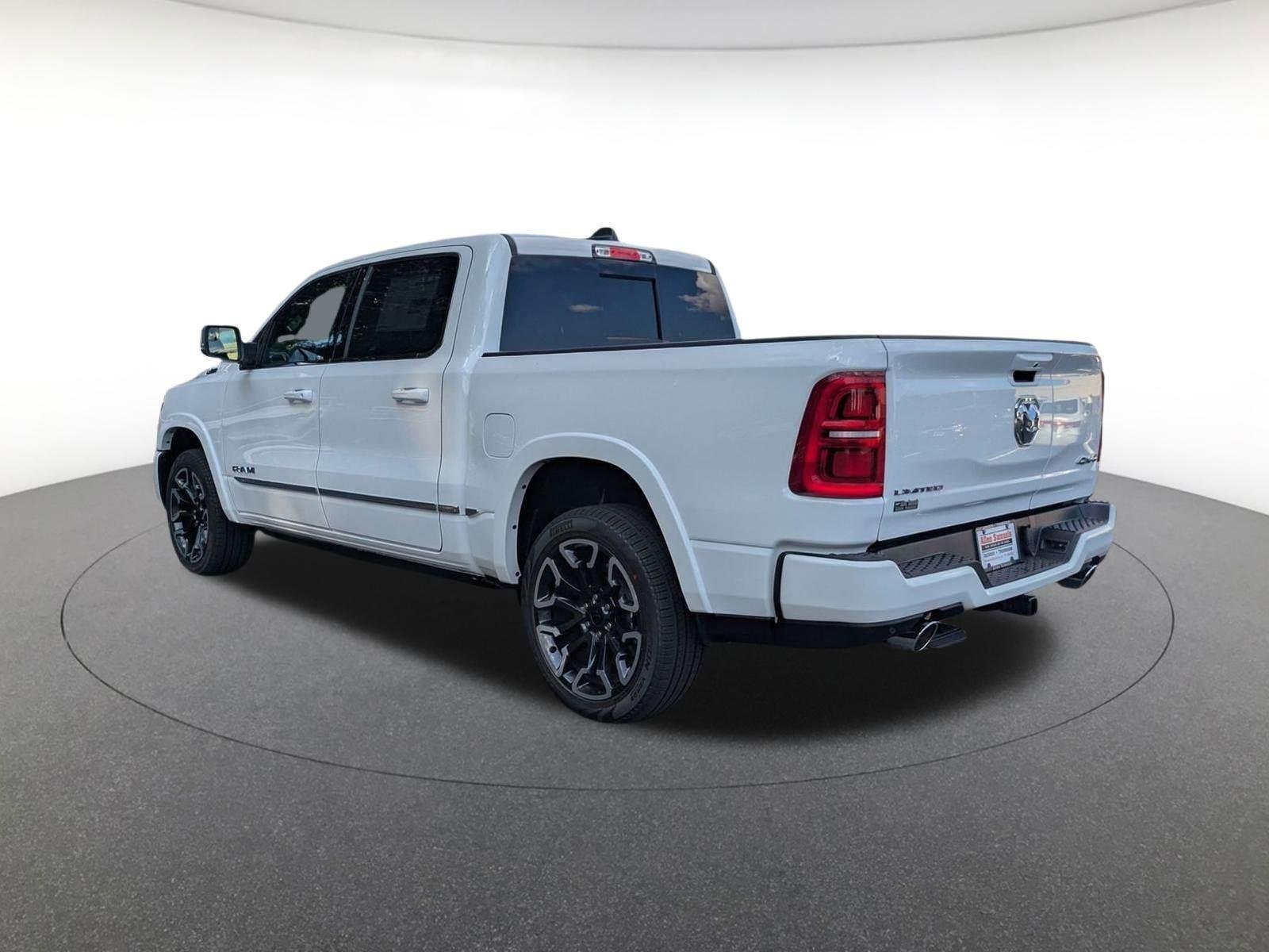2026 RAM 1500 Limited - Photo 7