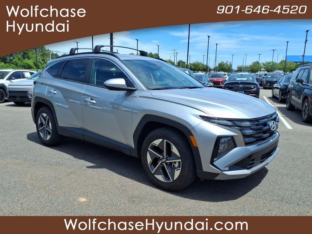 New 2026 Silver Hyundai SEL FWD image 7