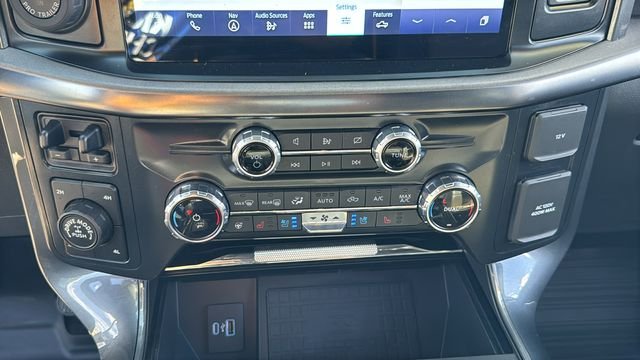 Used 2022 Blue Ford Tremor image 28