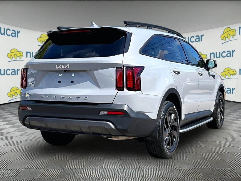 Used 2022 Gray Kia S image 6