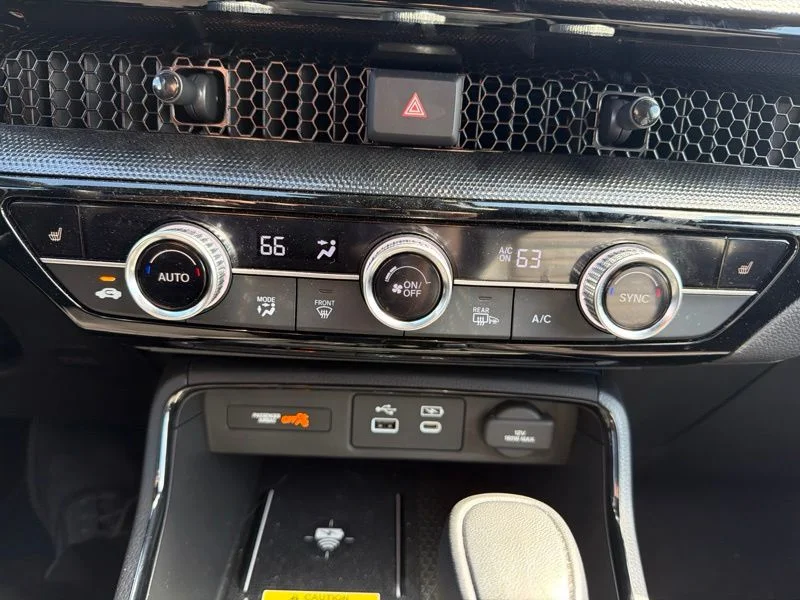 Used 2025  Honda Sport Touring image 19