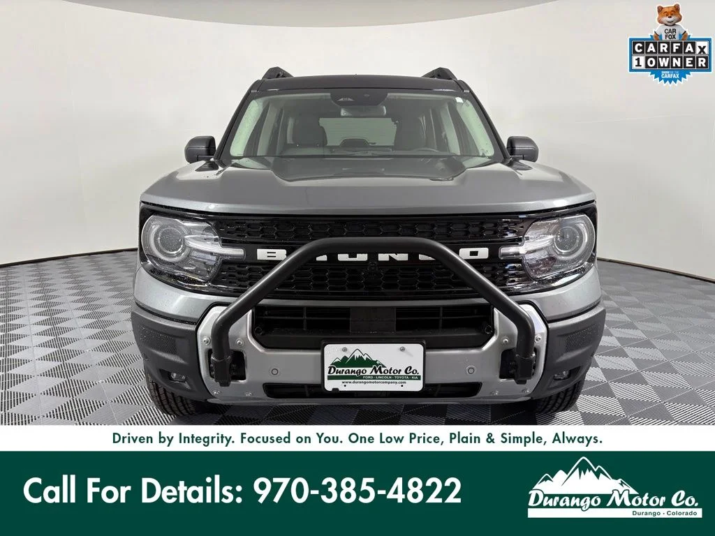 Used 2025 Gray Ford Badlands image 3