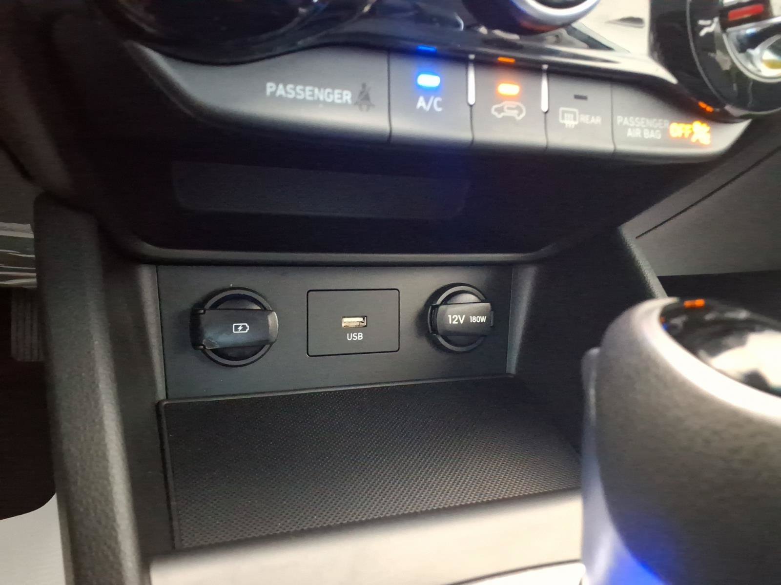 2023 Hyundai Kona SEL - Photo 23