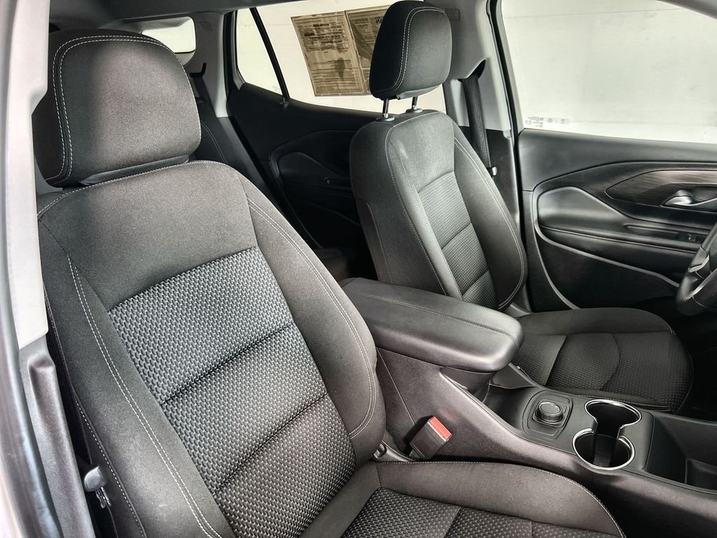 2024 GMC Terrain SLE - Photo 24
