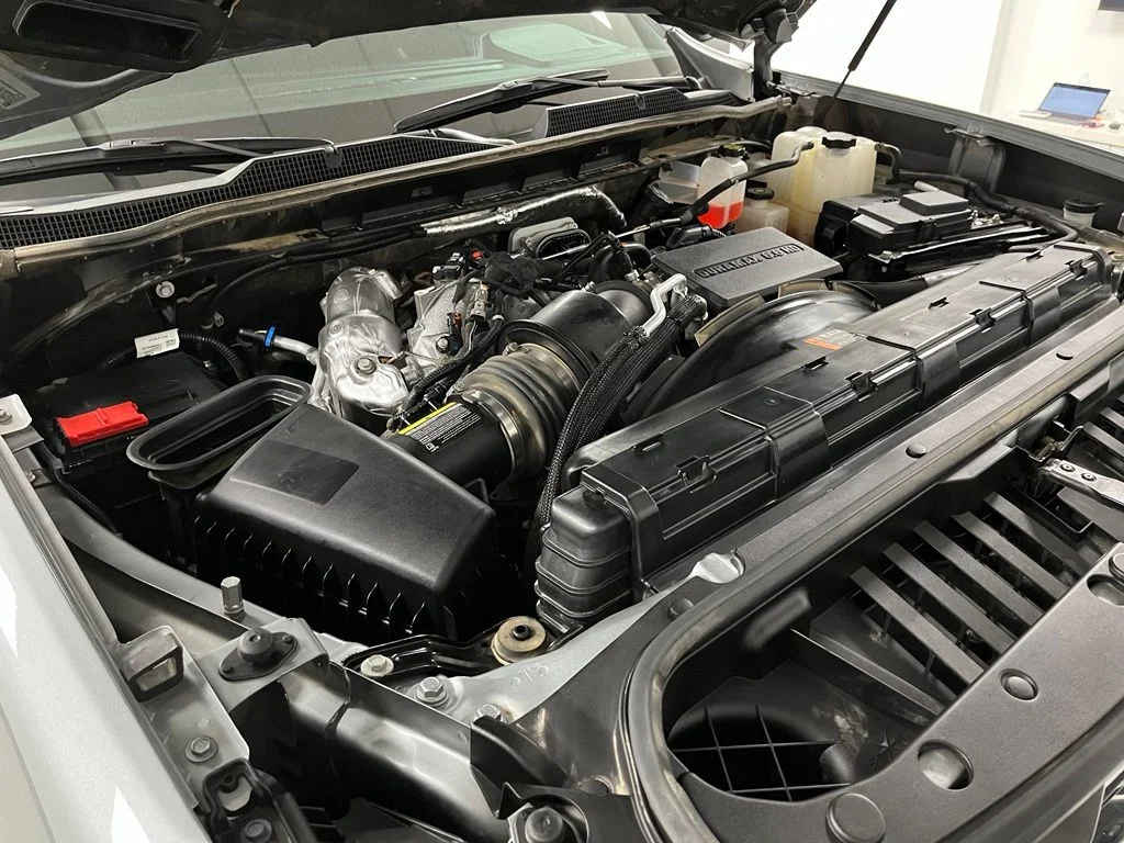 Used 2025 Gray Chevrolet LT image 61