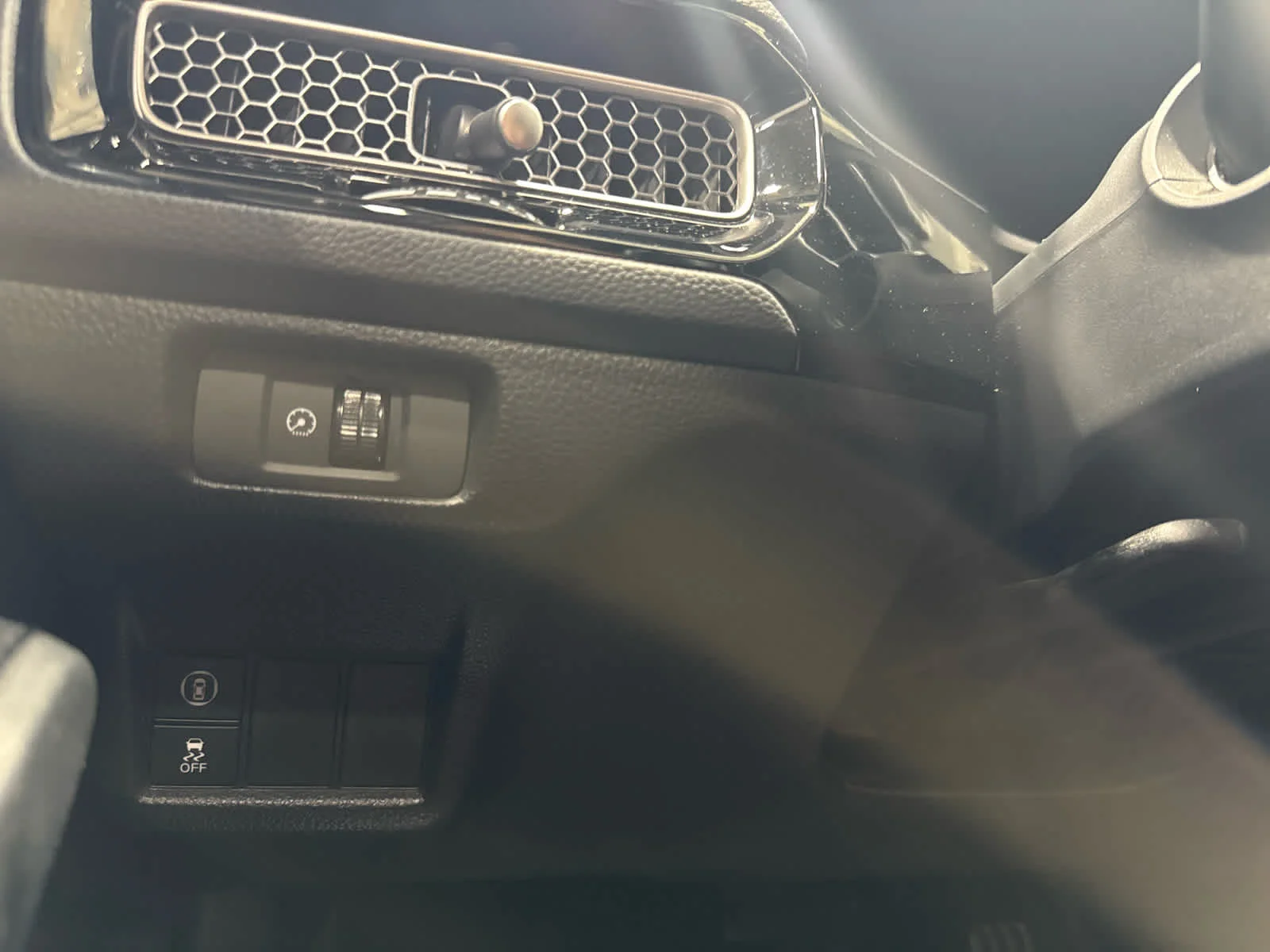 Used 2023  Honda Sport image 22