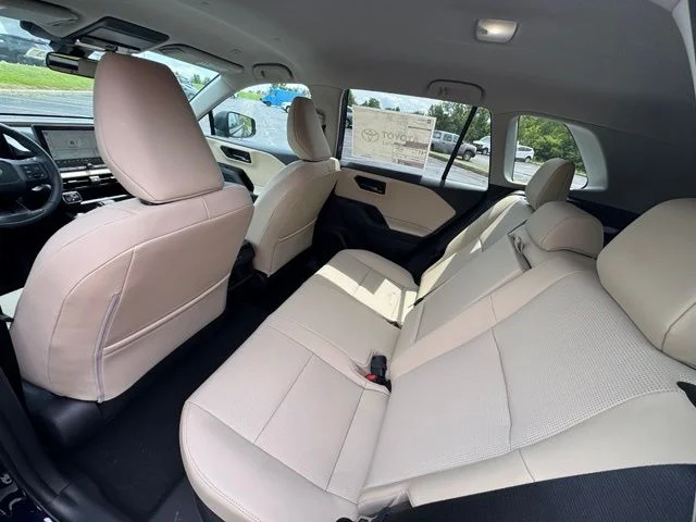 New 2026 Blueprint Toyota XLE Premium image 18
