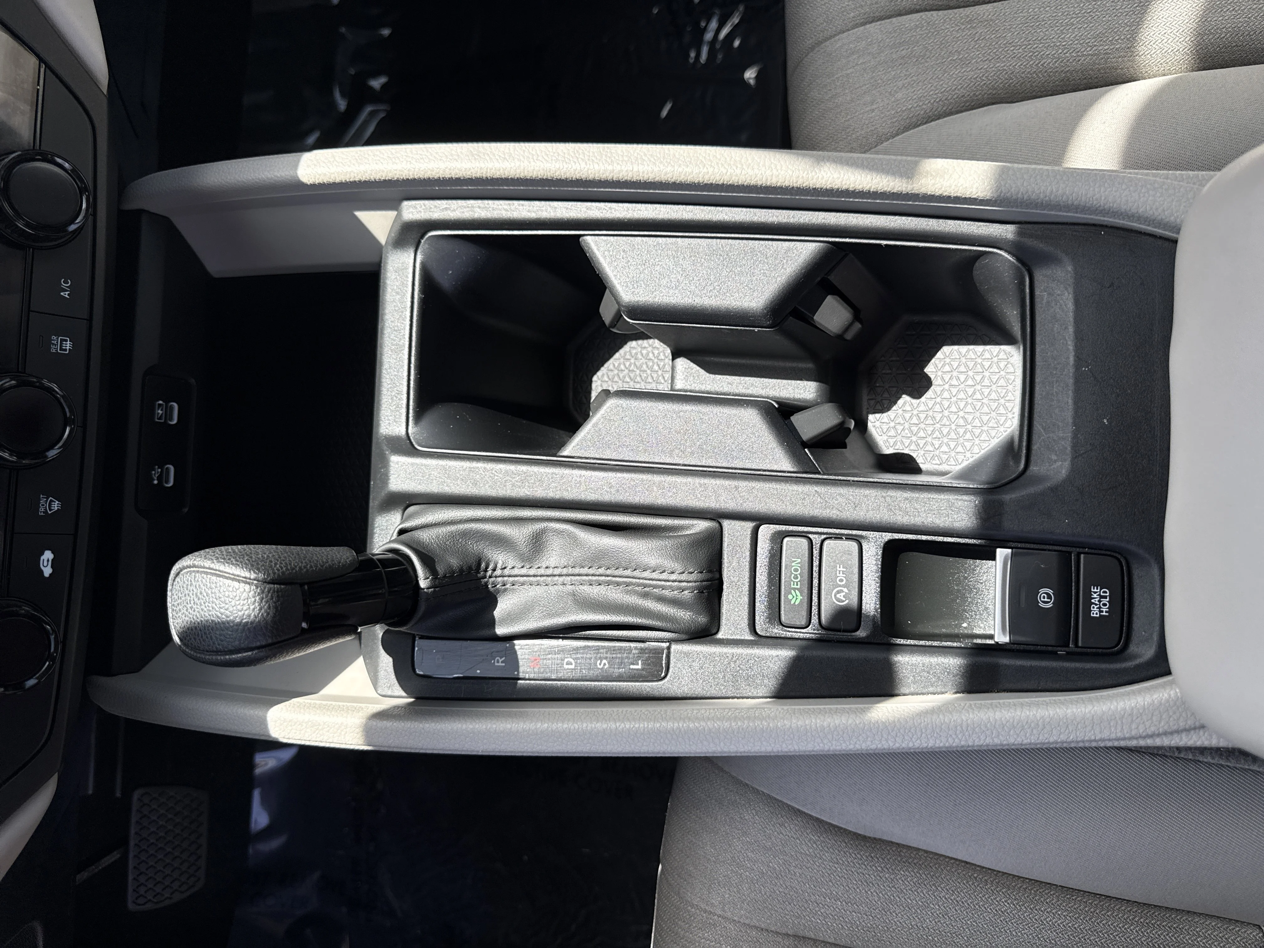 2024 Honda Accord LX - Photo 27